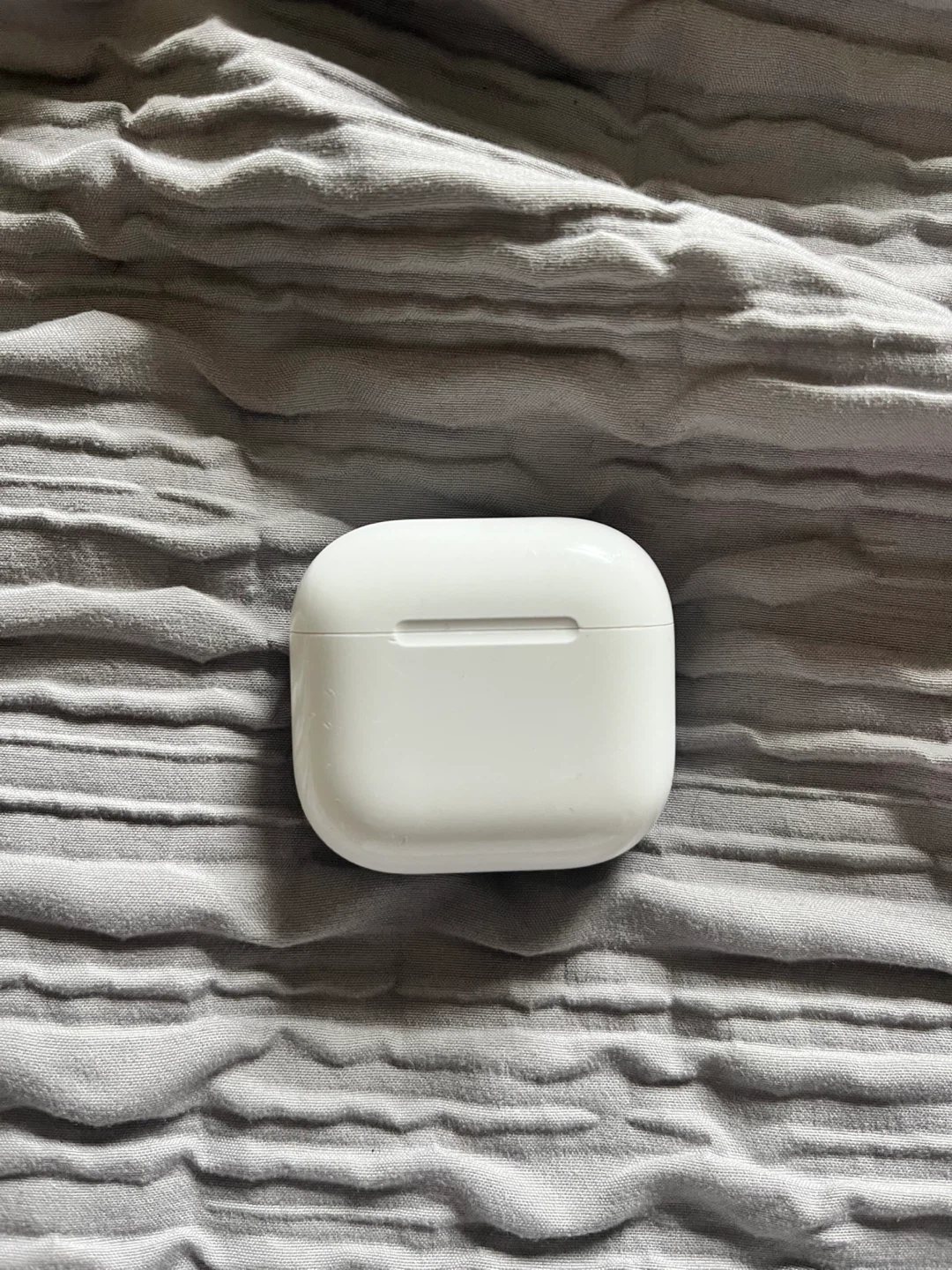 Apple AirPods 4 with Active noise cancellation - photo 3