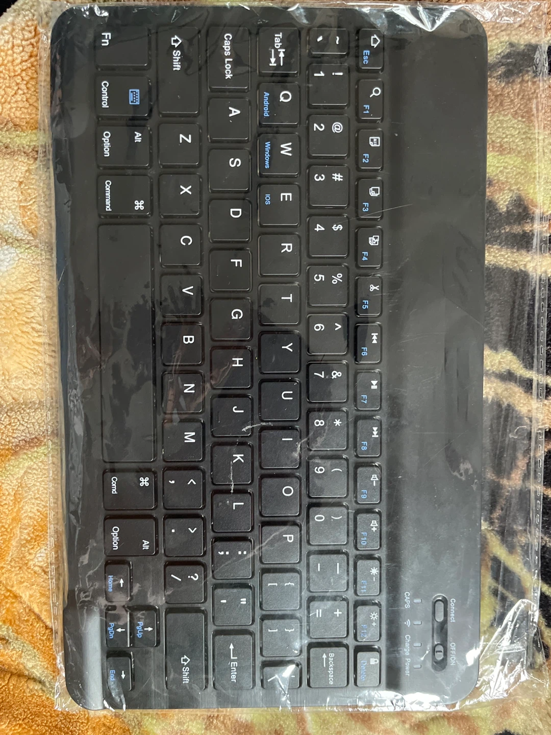 Black Wireless Bluetooth Keyboard - photo 4