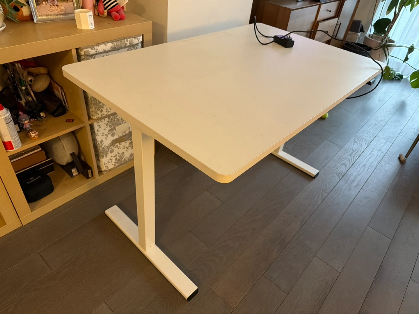 White Standing Desk - photo 2