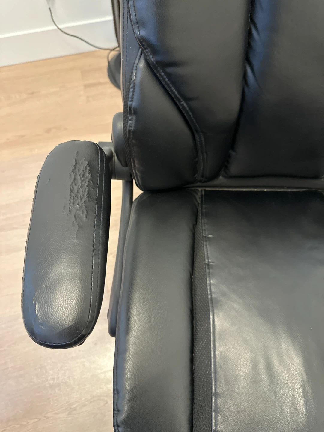 Black Faux Leather Office Chair - photo 3