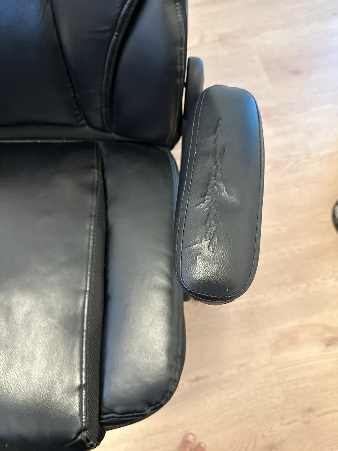 Black Faux Leather Office Chair - photo 4