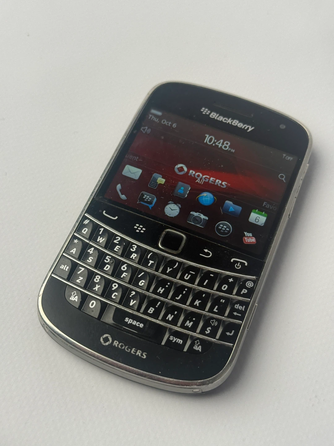 BlackBerry Bold 9900 Smartphone