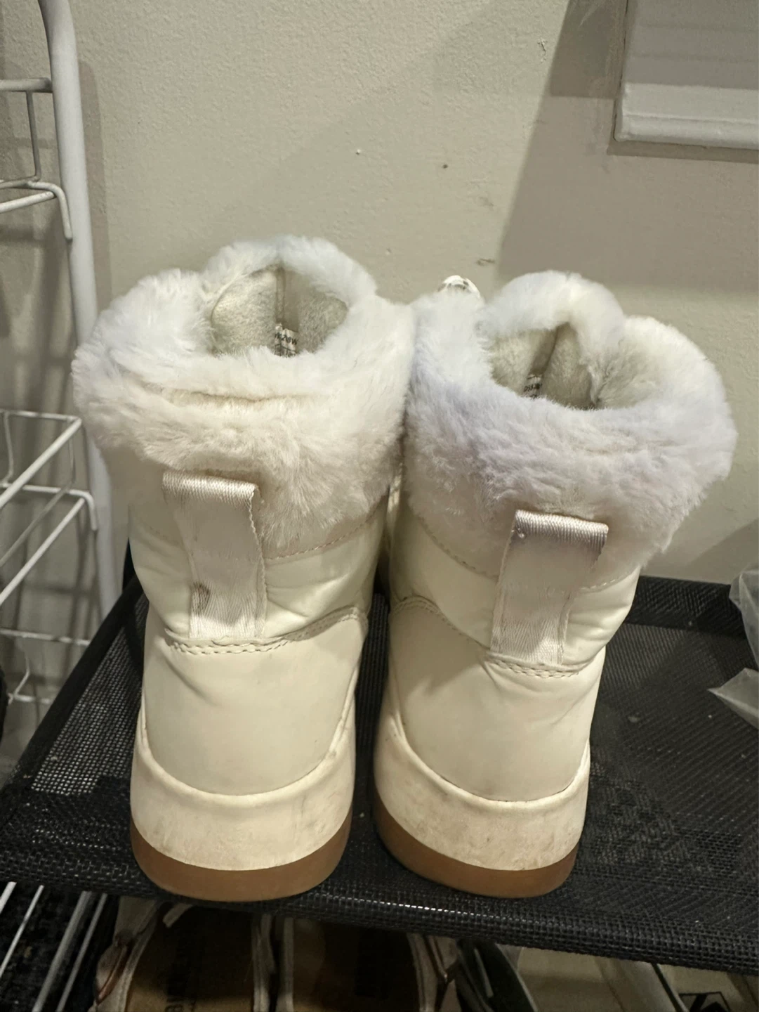 White Snow Boots with Faux Fur - photo 2