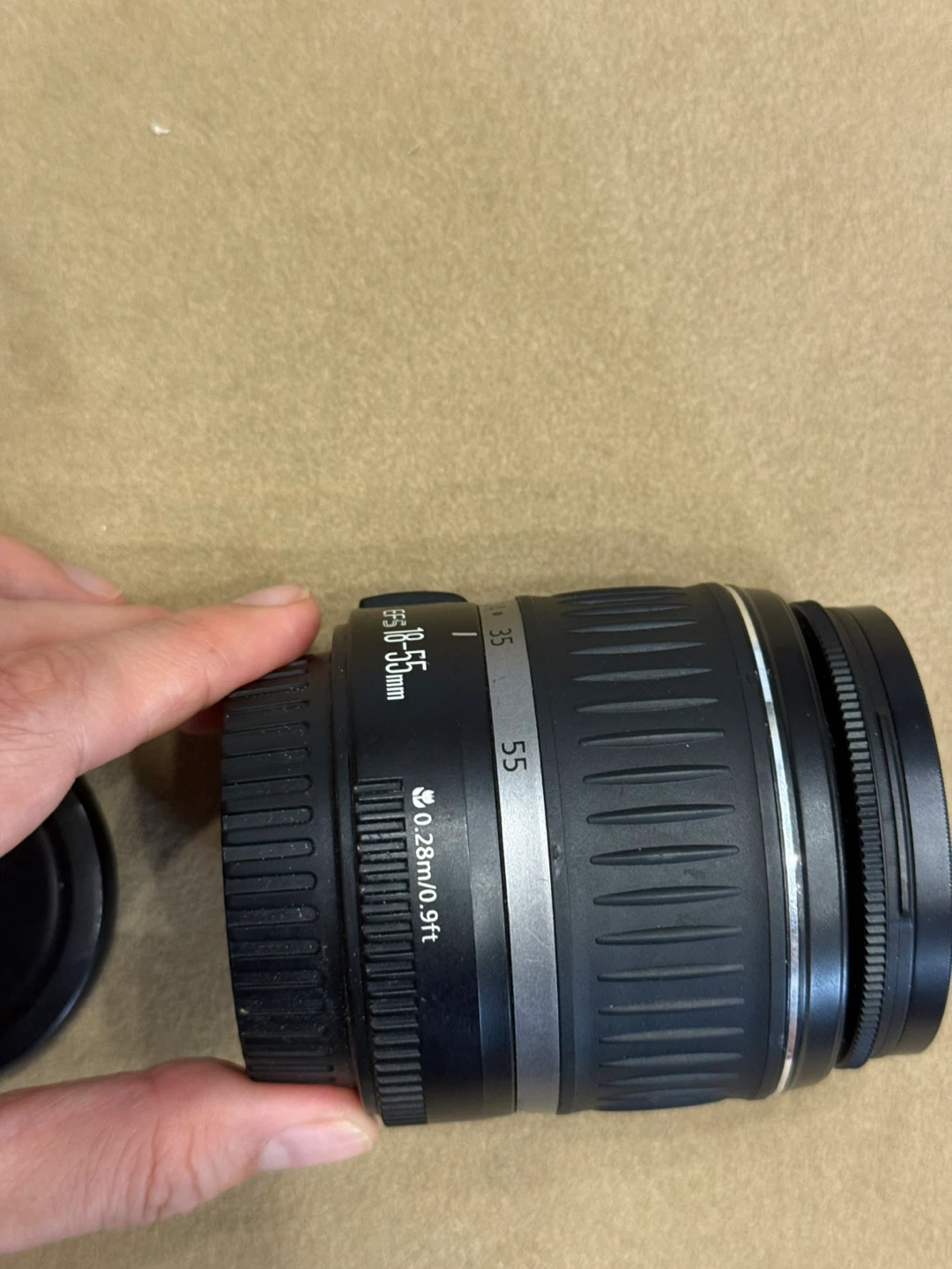 Canon EF-S 18-55mm f/3.5-5.6 II Zoom Lens - photo 3