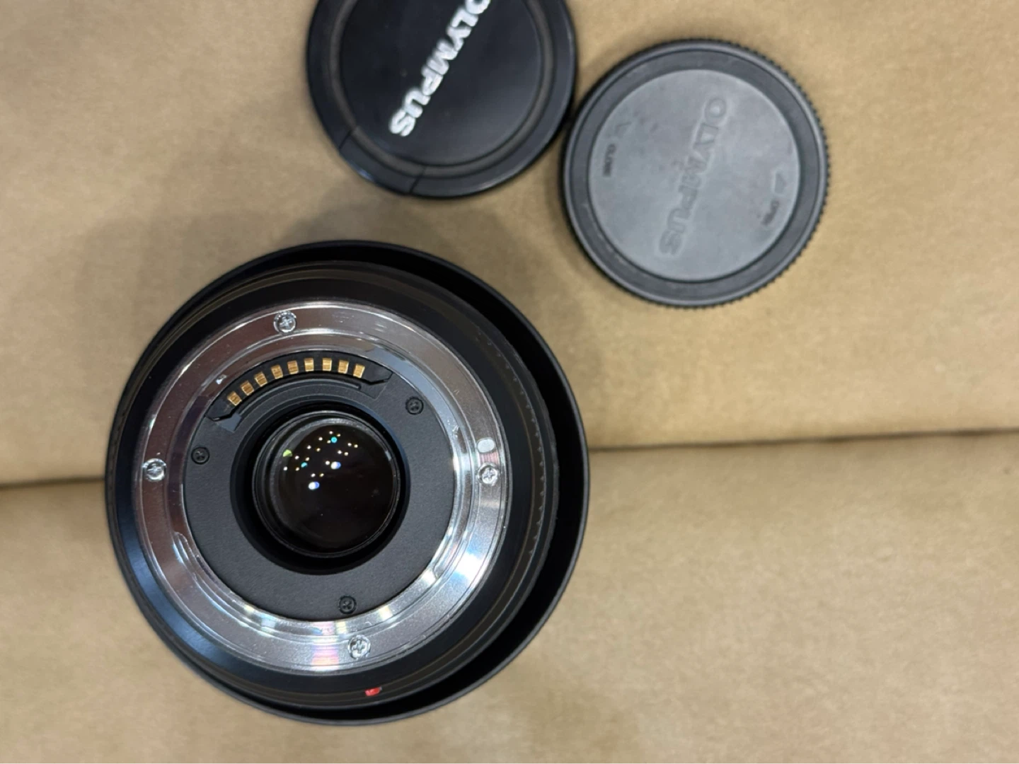 Olympus Zuiko Digital 40-150mm f/3.5-4.5 Lens - photo 3