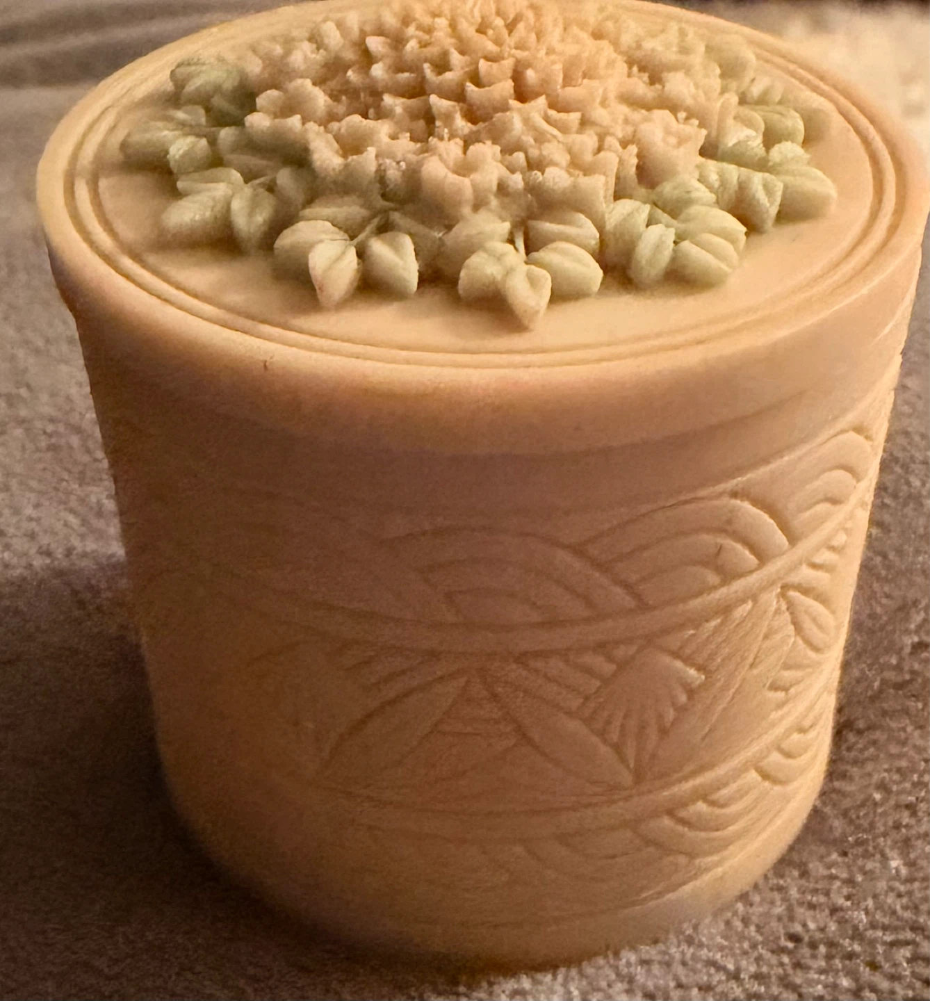 Vintage Carved Trinket Box - photo 2