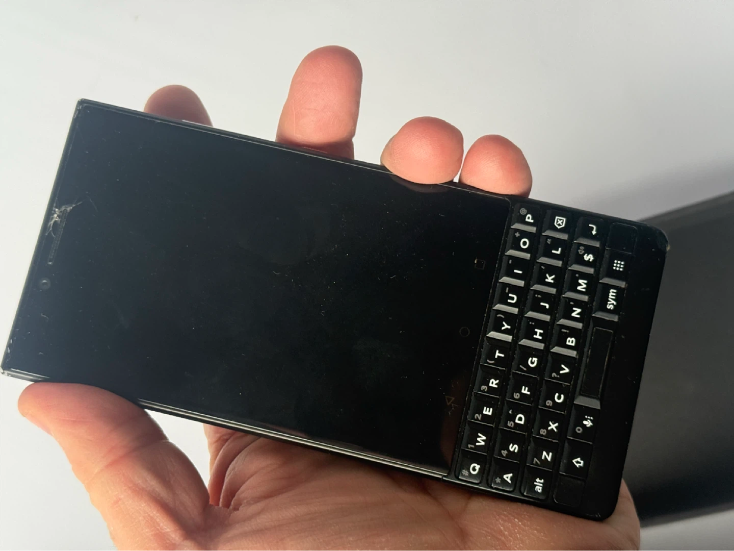 BlackBerry KEY2 LE Smartphone - Black
