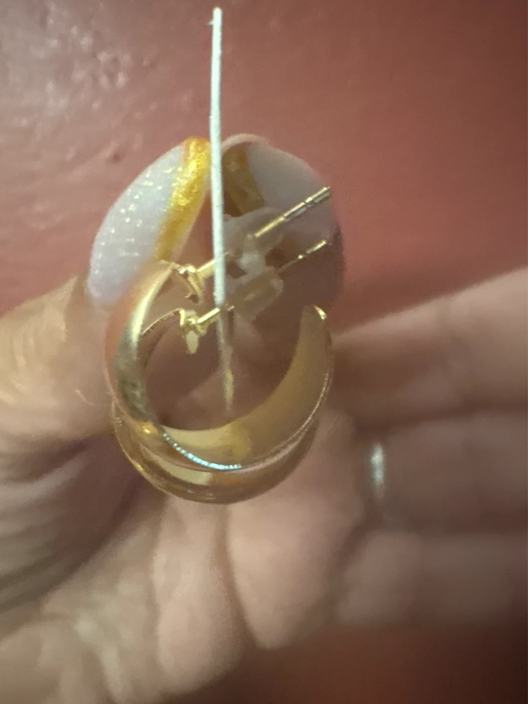 New Gold Tone Hoop Earrings - photo 3