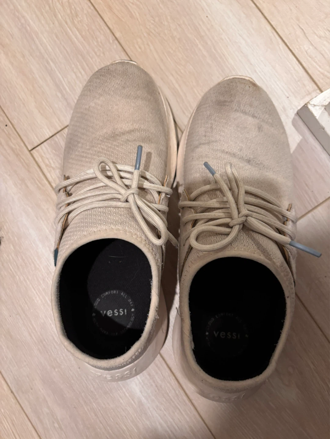 Vessi waterproof shoes - size 8