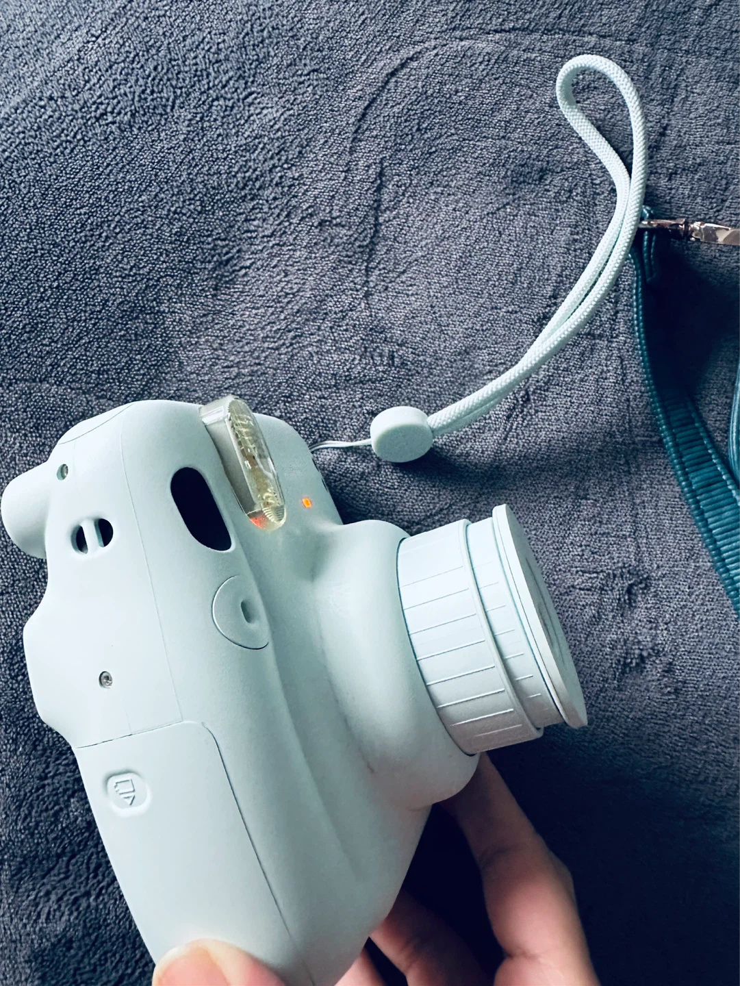Fujifilm Instax Mini Camera + Case - photo 3
