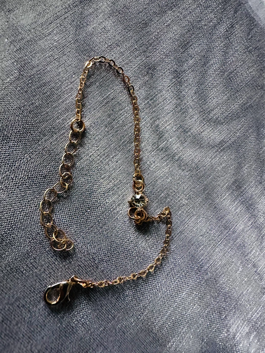 Gold tone bracelet