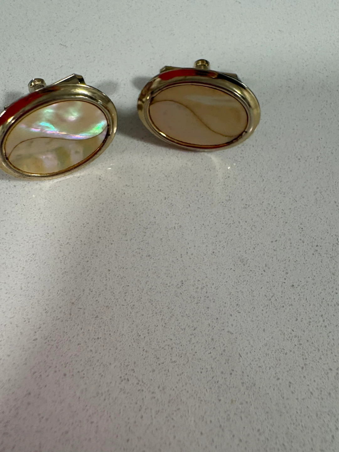 Boutons de manchette Aristocrat nacre ovales