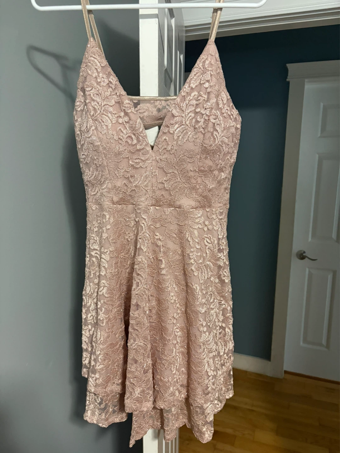 Pink Lace Dress with Criss-Cross Back - photo 3
