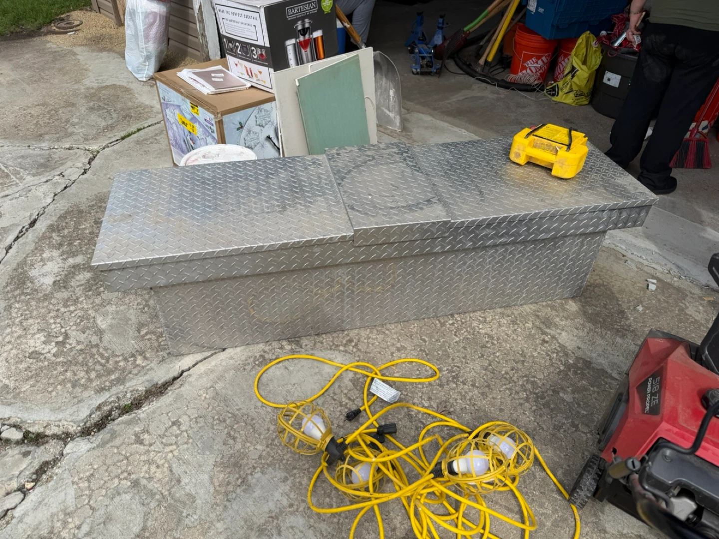 Diamond Plate Aluminum Truck Tool Box