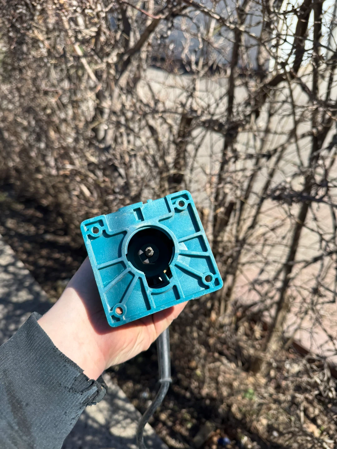 Makita 3700B Router - photo 2