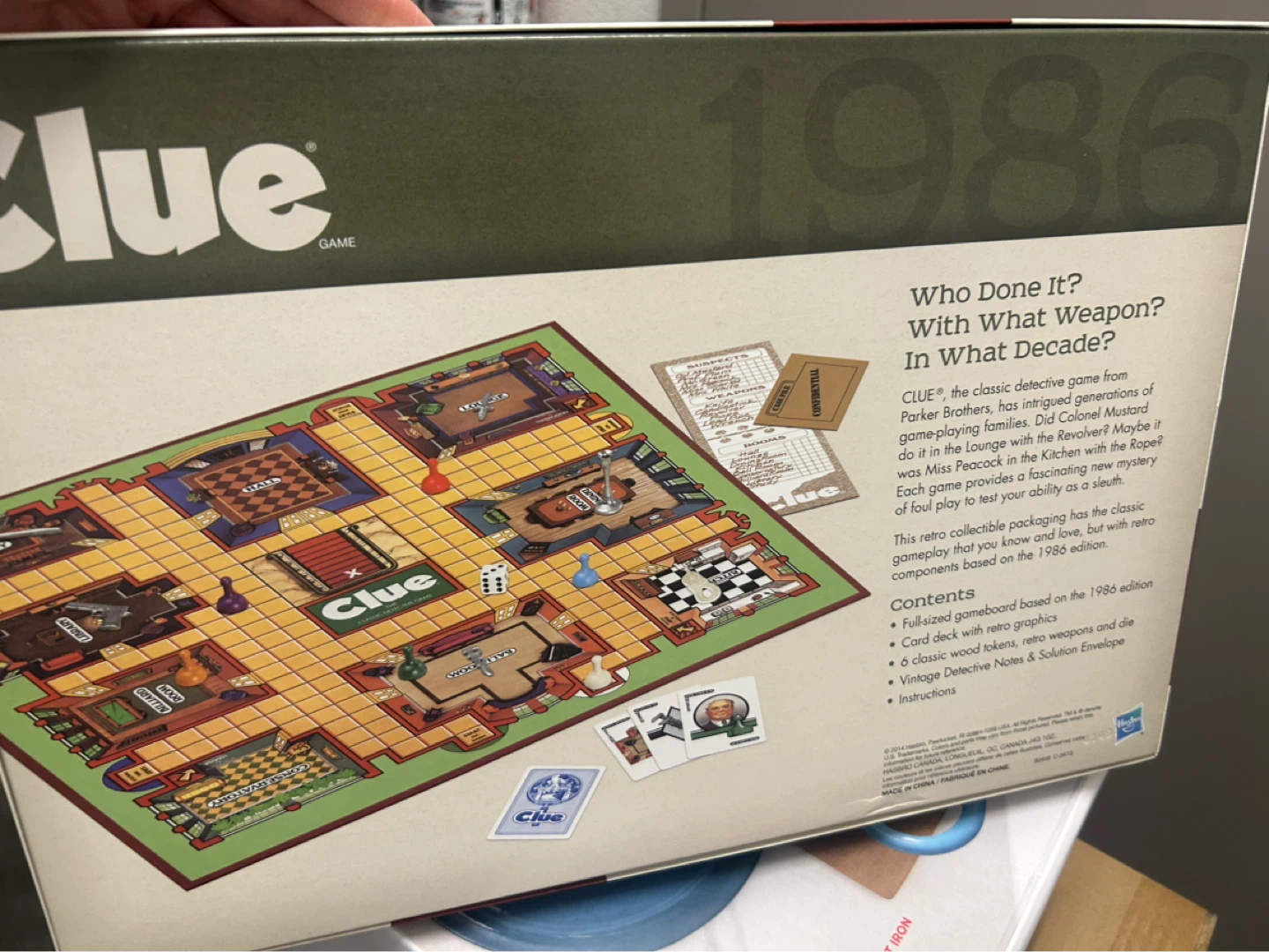 Clue Retro Series Classic Detective Game - photo 2