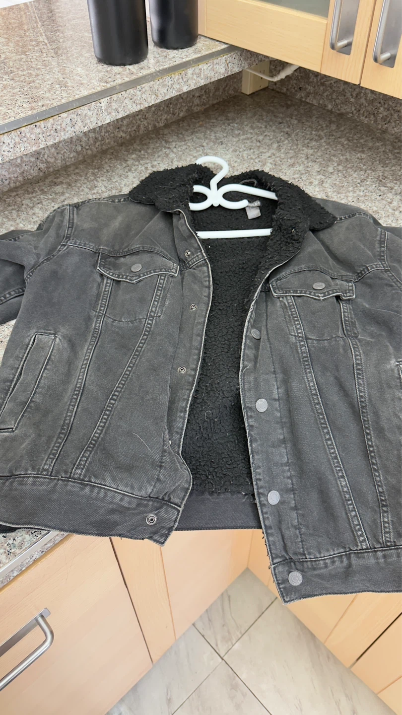 DIVIDED by H&M Black Denim Sherpa Lined Jacket - photo 4