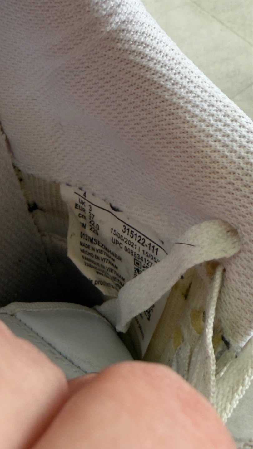 Nike Air Force 1 Sneakers - White - US 4 Youth - photo 4