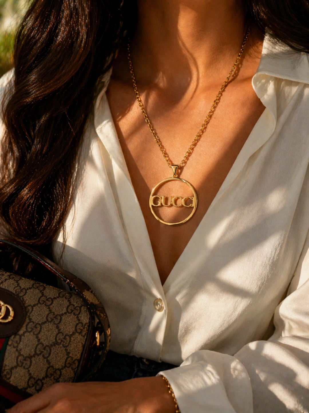 Gucci Gold-Tone Metal Circle Pendant Necklace - photo 4