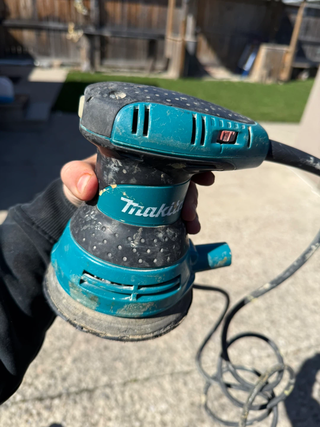 Makita BO5031 Random Orbit Sander - photo 2