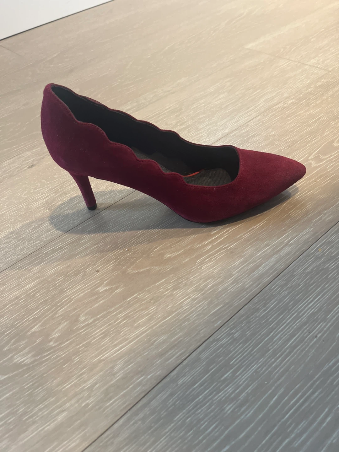Women's Burgundy Suede Scalloped Heels