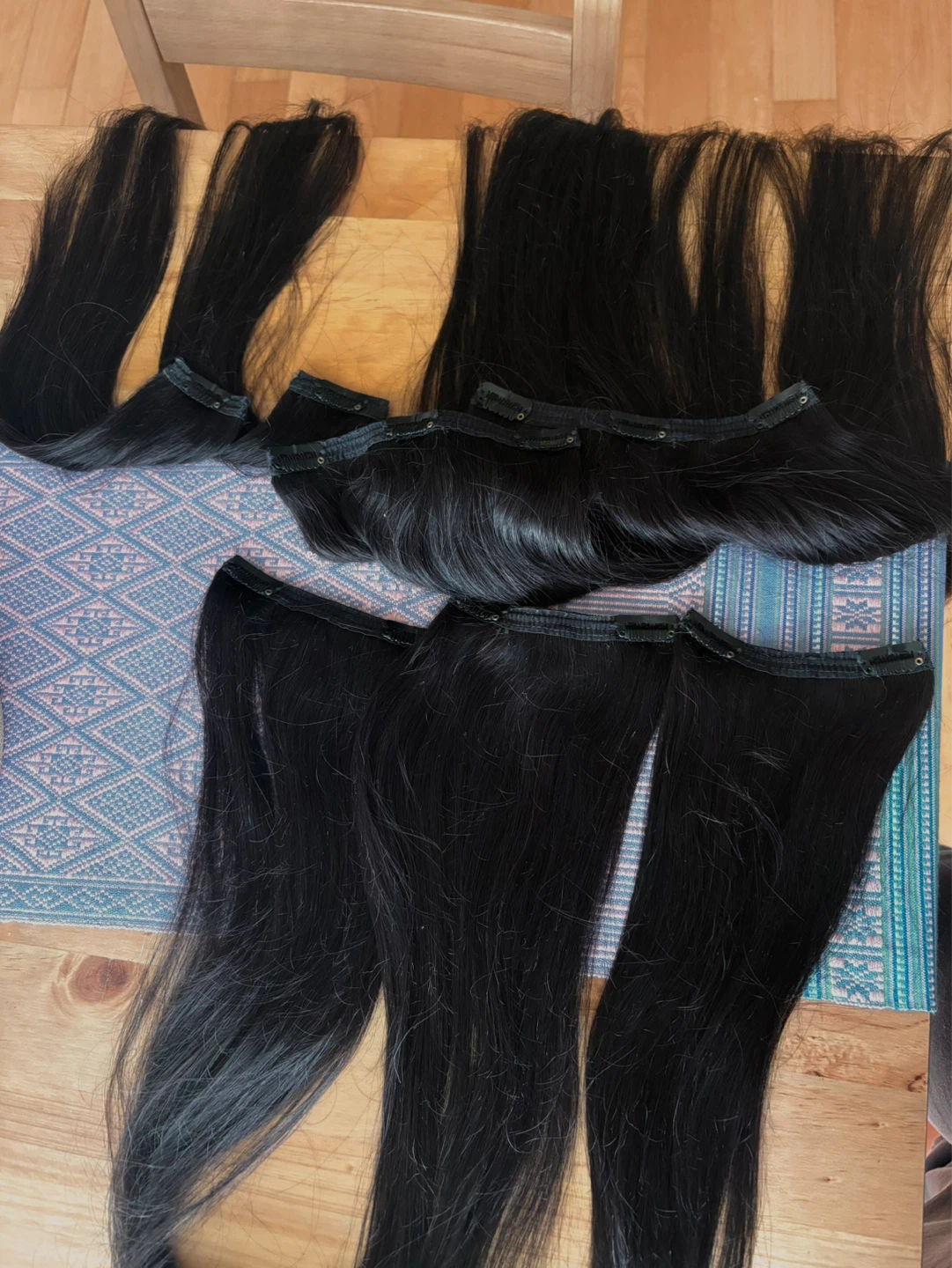LOXX Clip-In Hair Extensions - Black