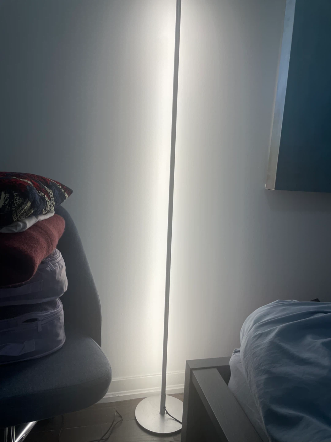57.5" LED Corner Floor Lamp