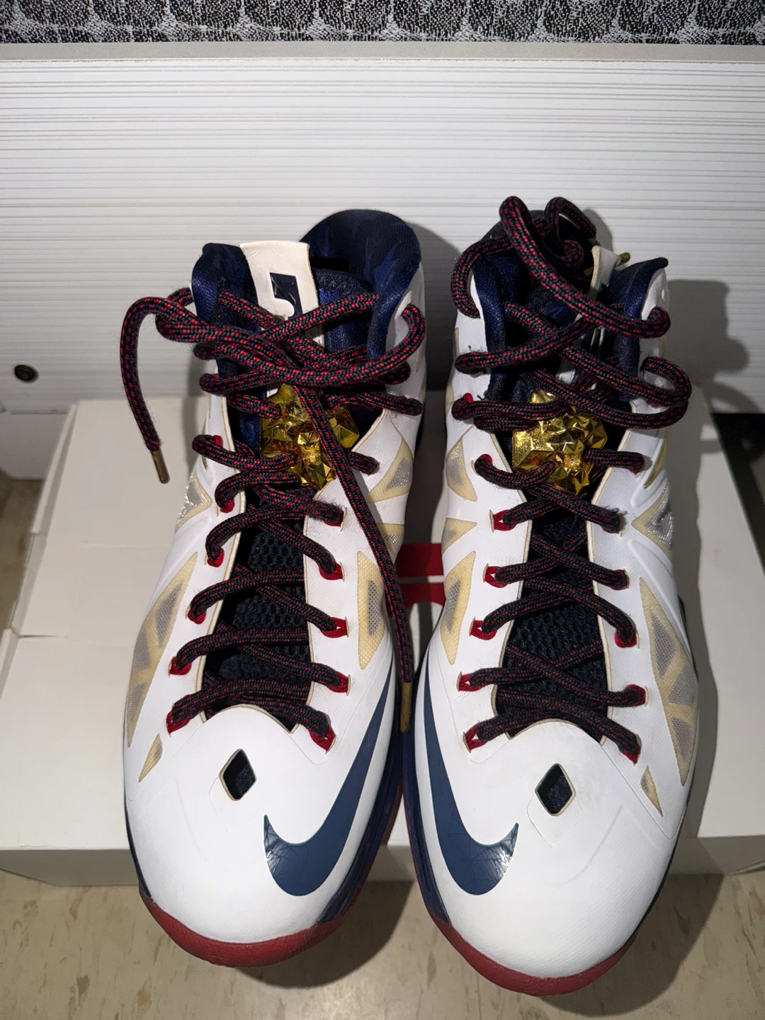 Nike LeBron 10 Elite Men's Basketball Shoes