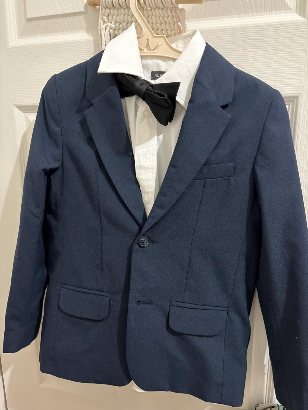 Newberry Boys Suit Size 7 - photo 2