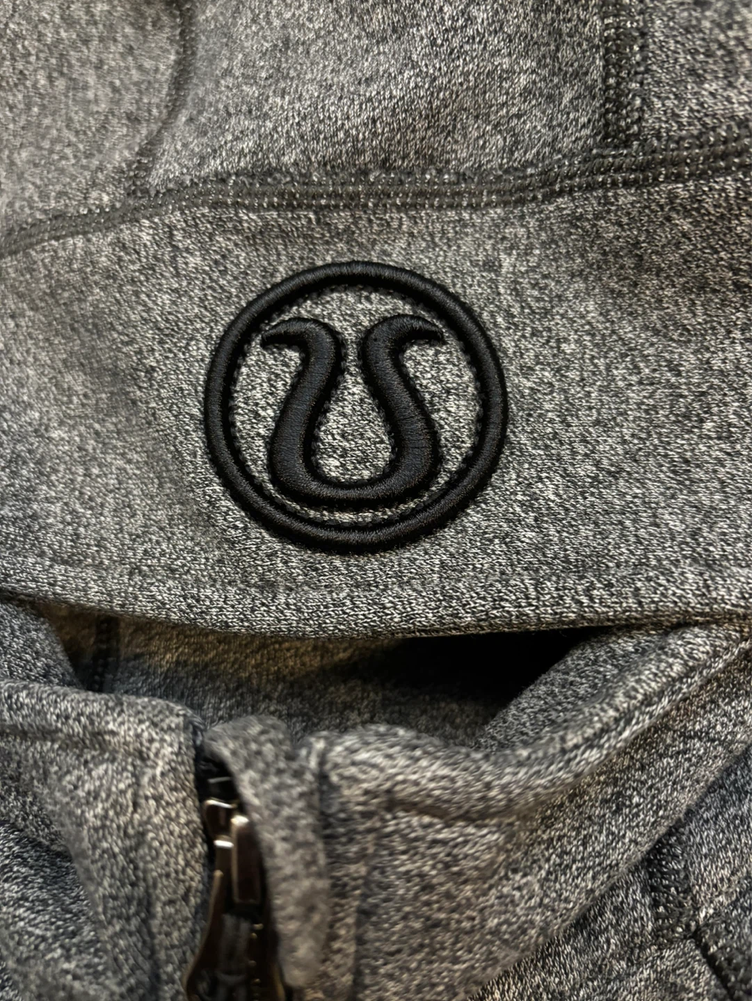 Lululemon athletica Scuba Hoodie - Size 10 - photo 3