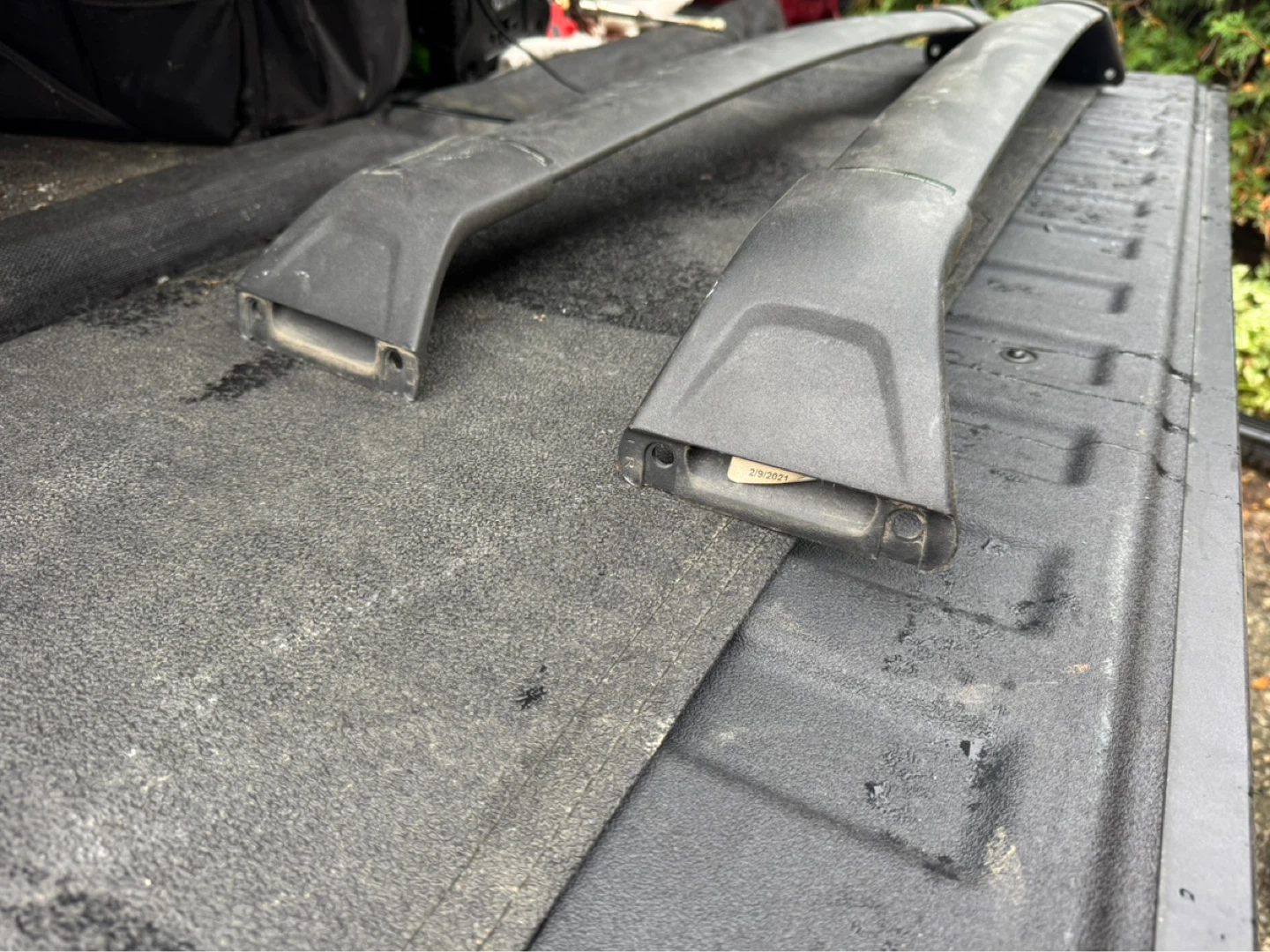 Roof Rack Cross Bars - photo 2
