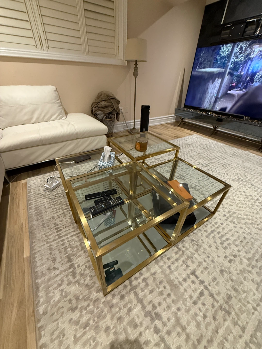MUST GO ASAP- Modern Coffee Table - photo 2