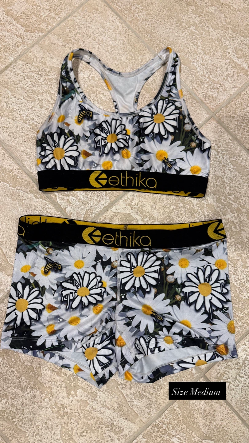 Ethika Daisy Bee Sports Bra & Boy Short Set Medium