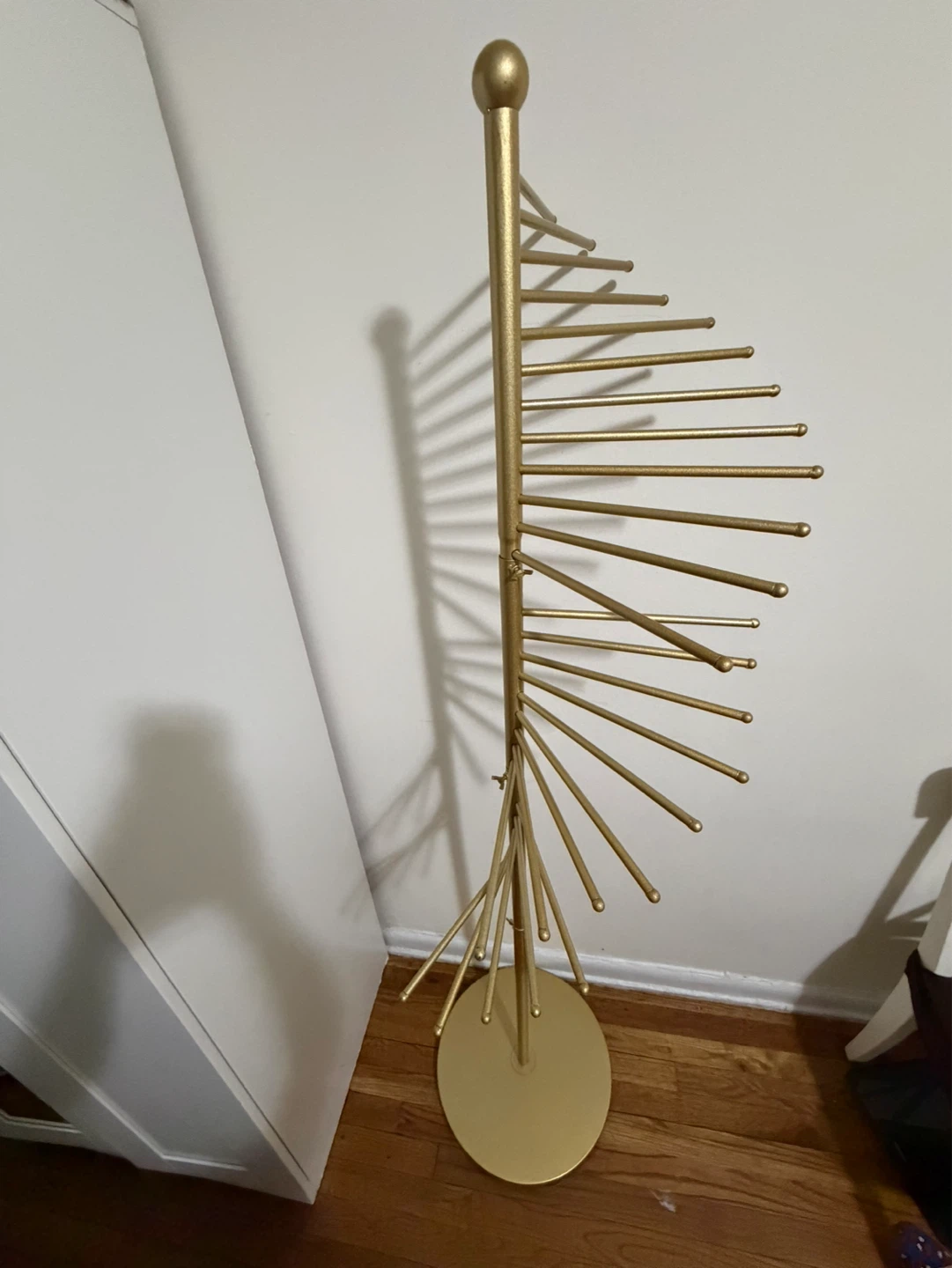 Gold Spiral Scarf Hanger Stand