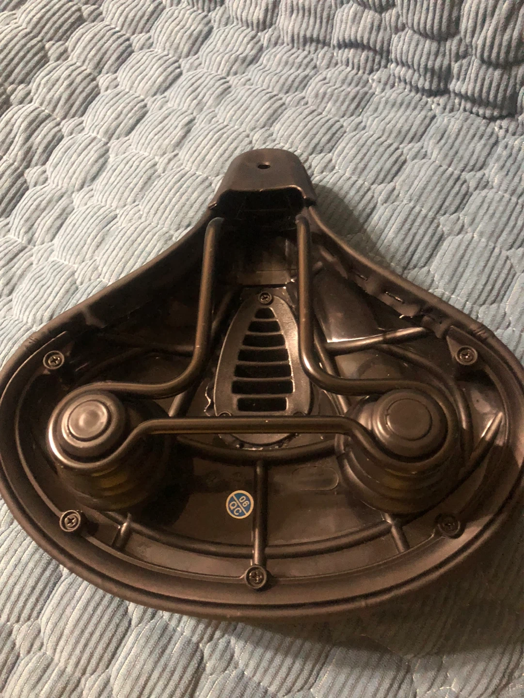New-Replacement Extra Wide Bike Seat! - photo 5