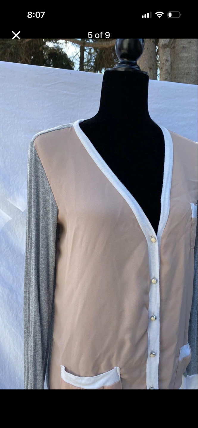Monteau V-neck Button Up Cardigan Top - photo 5