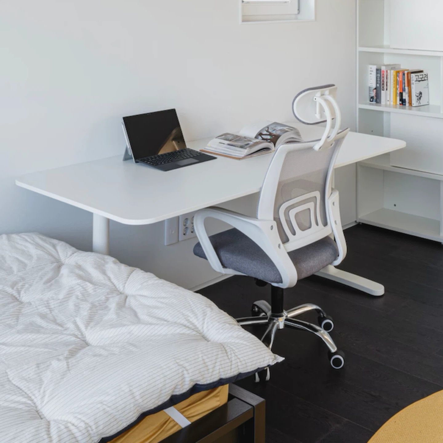 IKEA BEKANT Desk - White, 63x31 1/2"