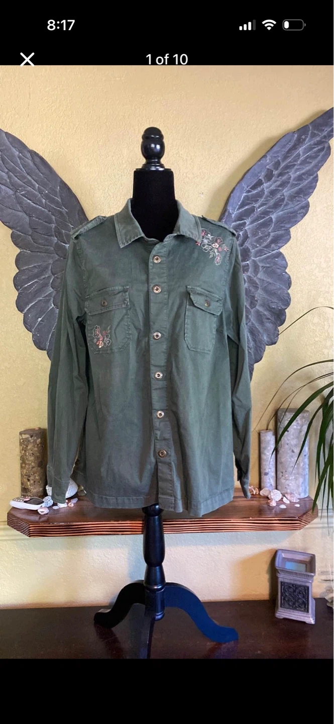 Love & Legend button Down Jacket With Floral Embroidery