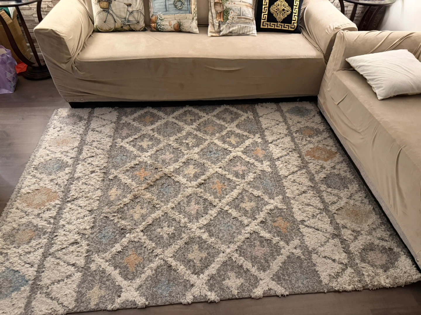 Geometric Area Rug - photo 3