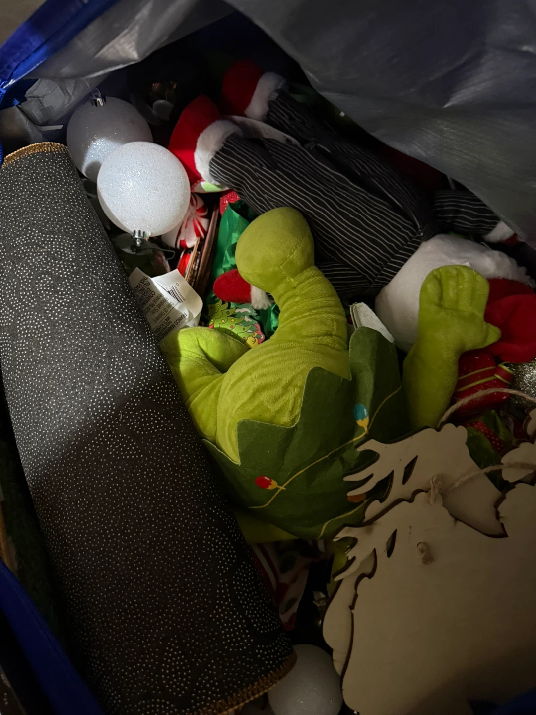 Assorted Christmas Decorations Lot - photo 4