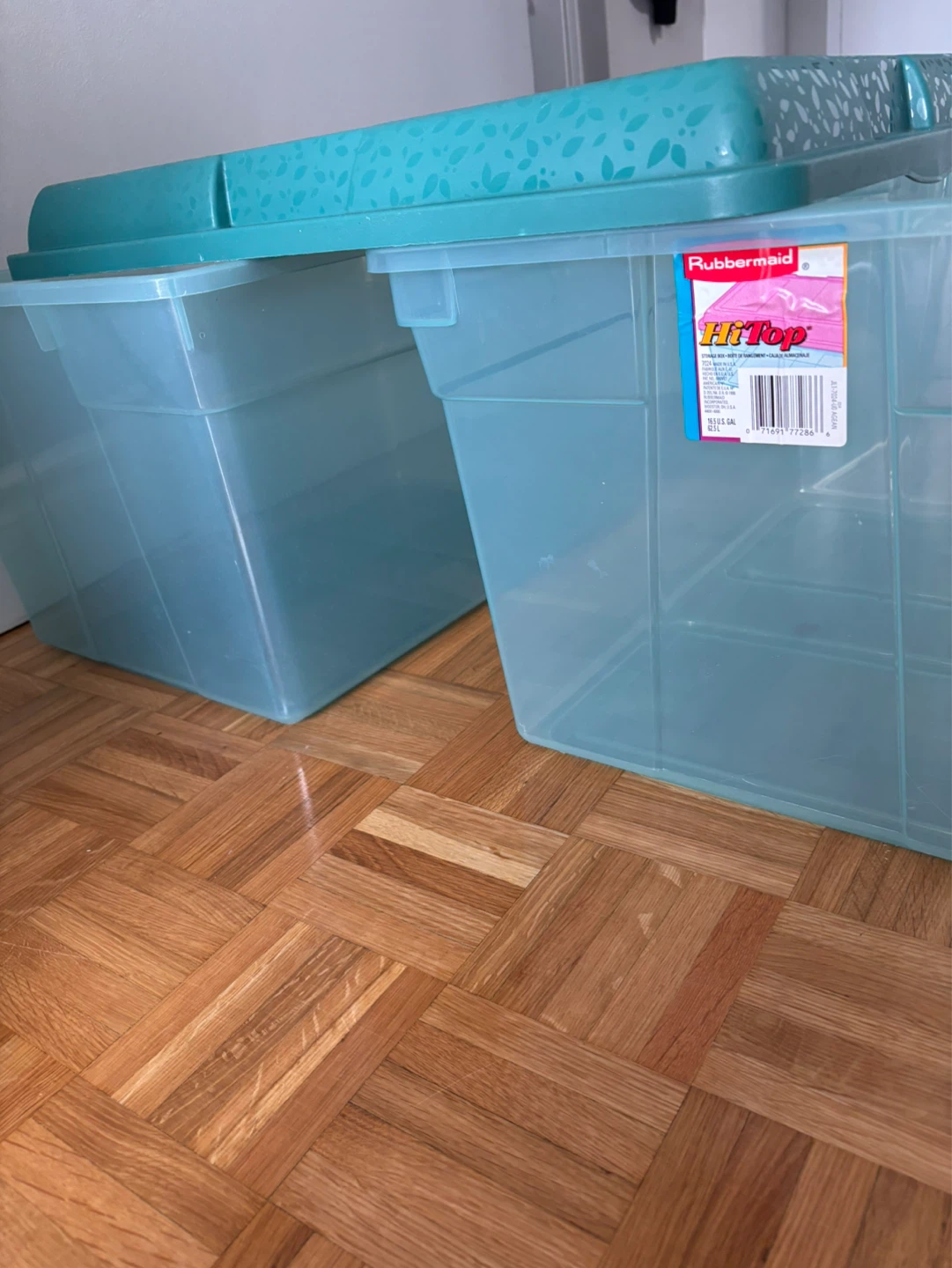 Rubbermaid Hi Top Storage Totes (3 pieces) - photo 3