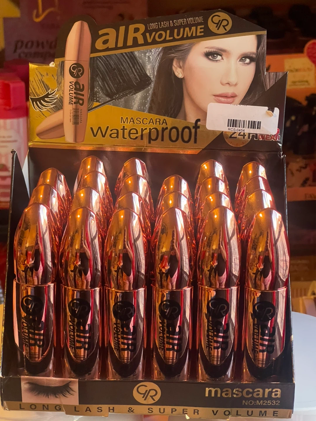 GR "Air Volume" Waterproof Mascara