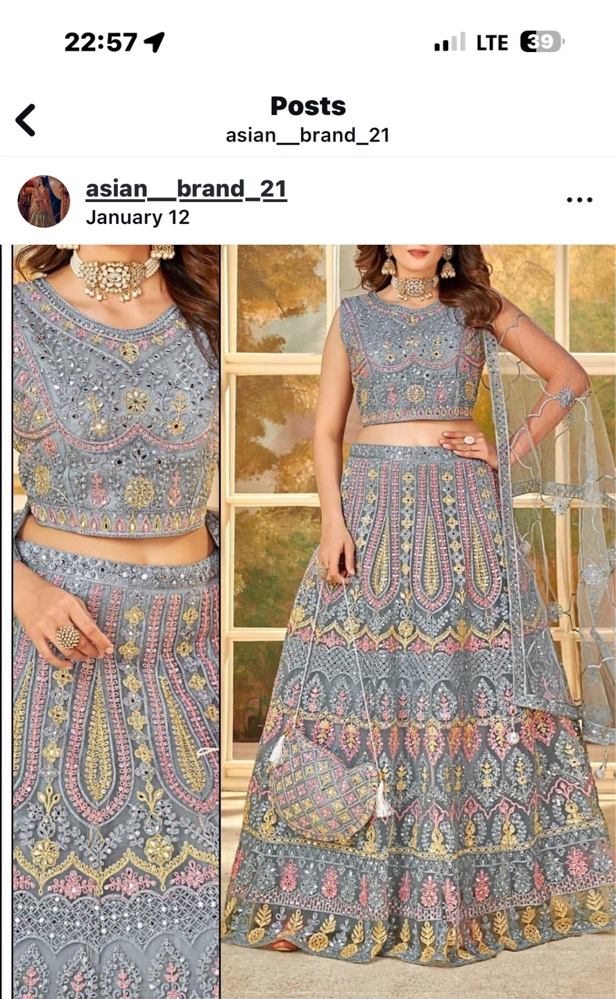 Embellished Grey Lehenga with Dupatta and Purse - photo 3
