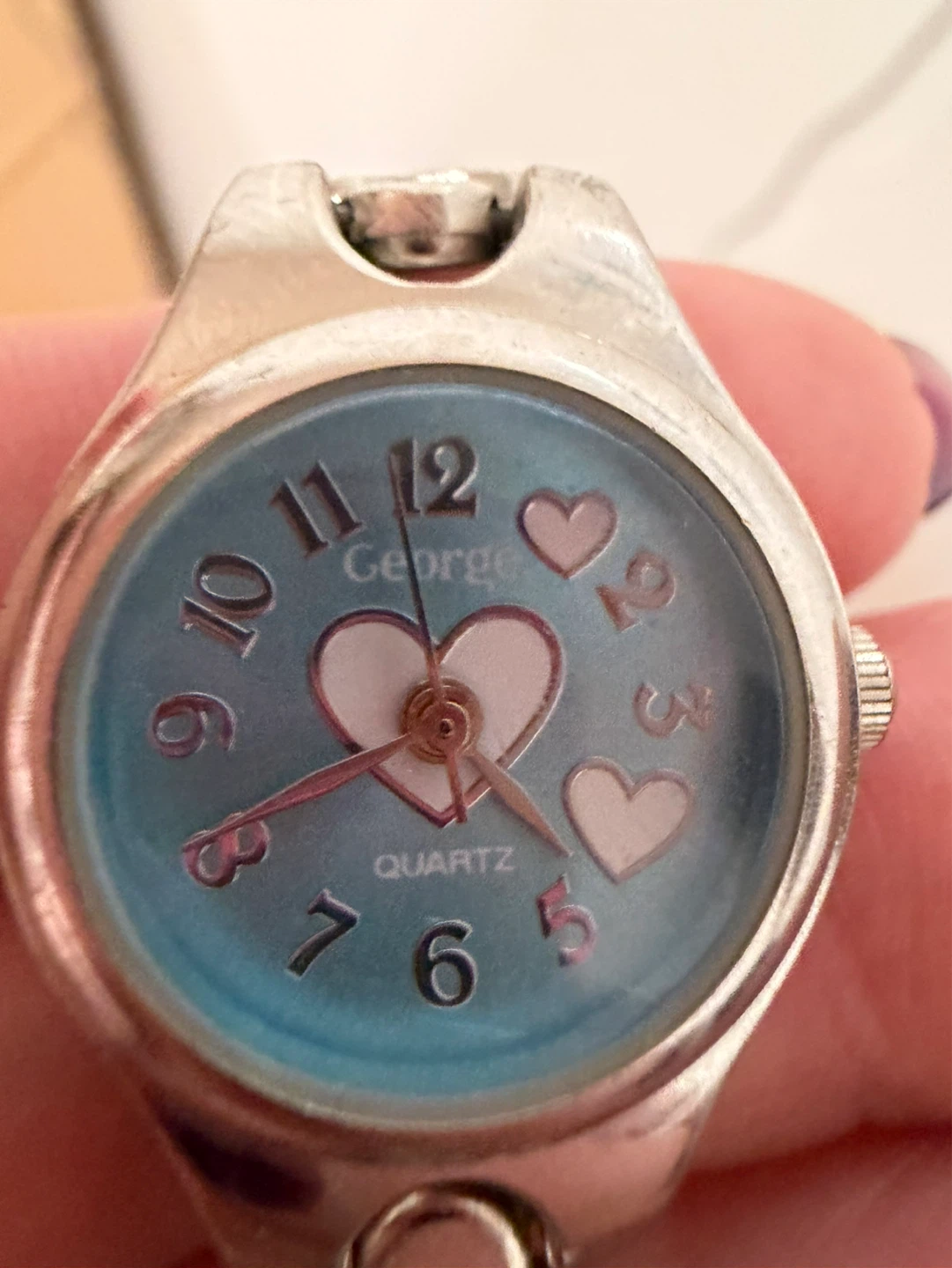 George Quartz Watch with Heart Design - photo 2
