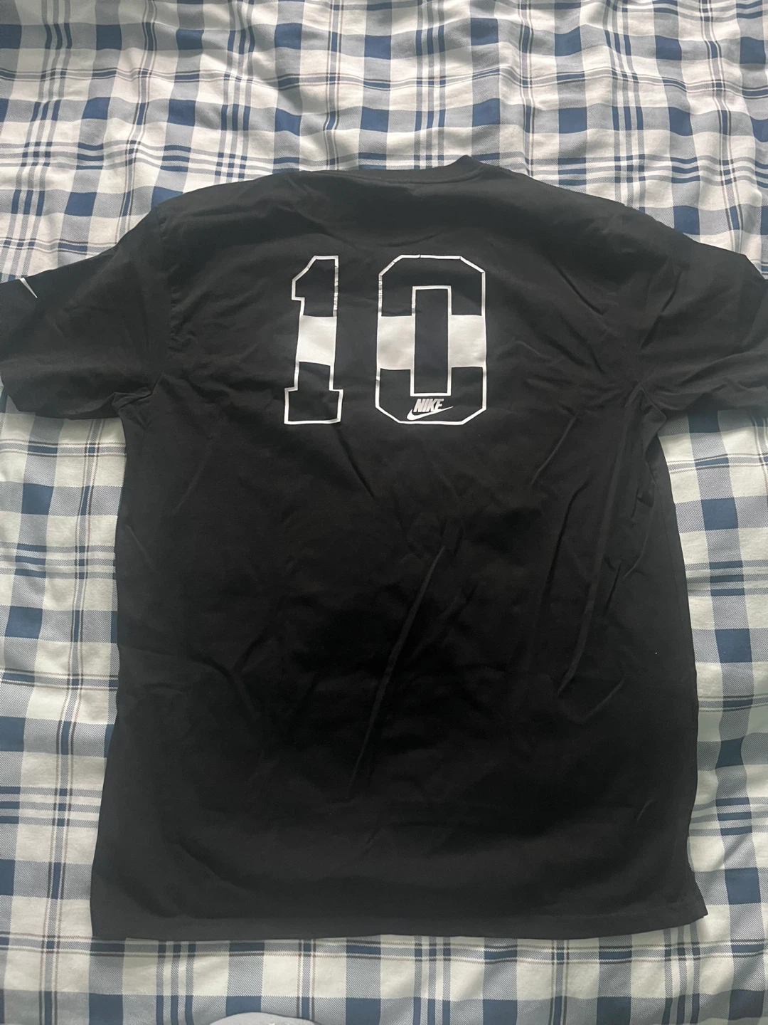 Nike T-Shirt - Black with "10" Graphic - photo 2