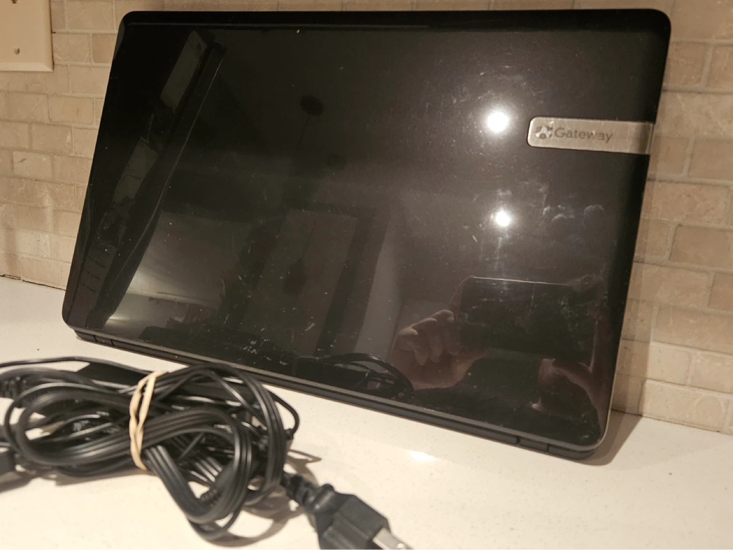 🔥 Gateway 15.6” Laptop with Charger + Lots of Storage | 500GB - photo 3