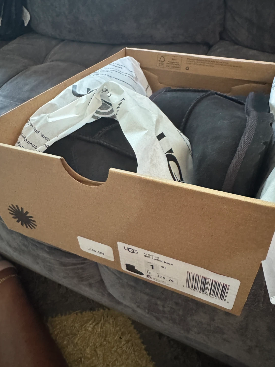 Ugg T Idris Classic Mini II Kids Boots Black Size 9