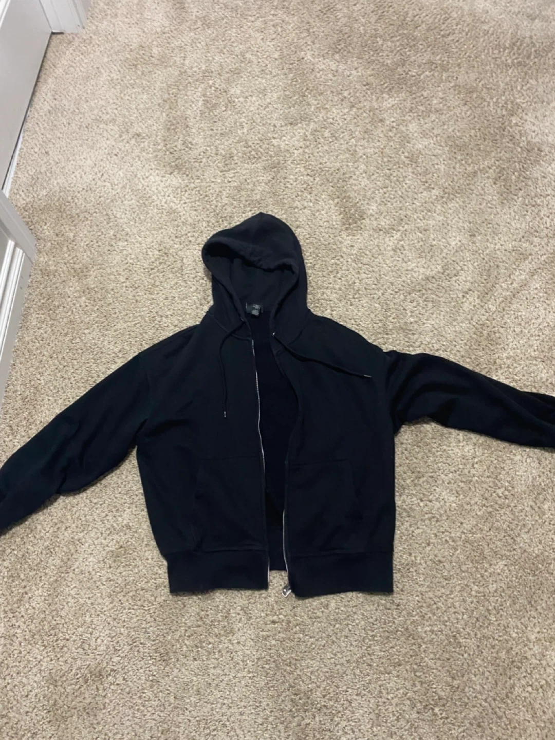 H&M Black Zip-Up Hoodie