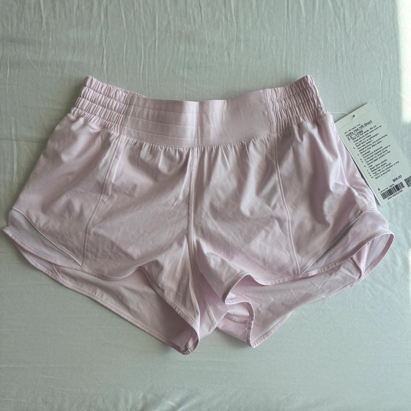Lululemon Hotty Hot HR Short 2.5" Size 8