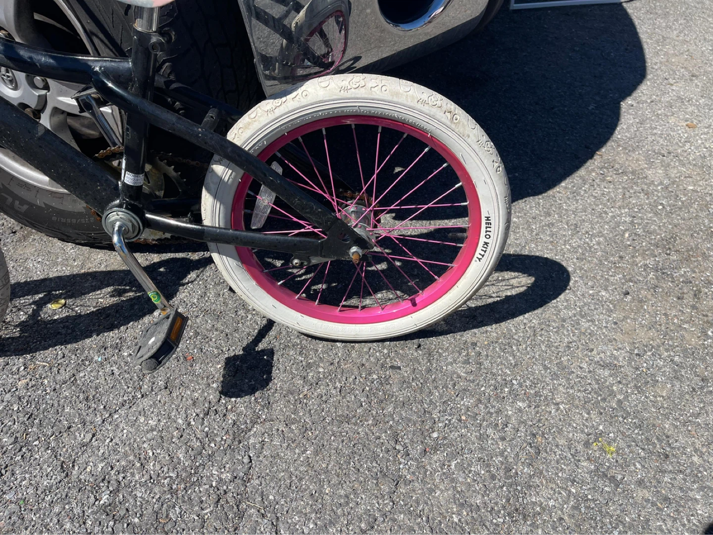 Hello Kitty Kids BMX Bike - photo 3